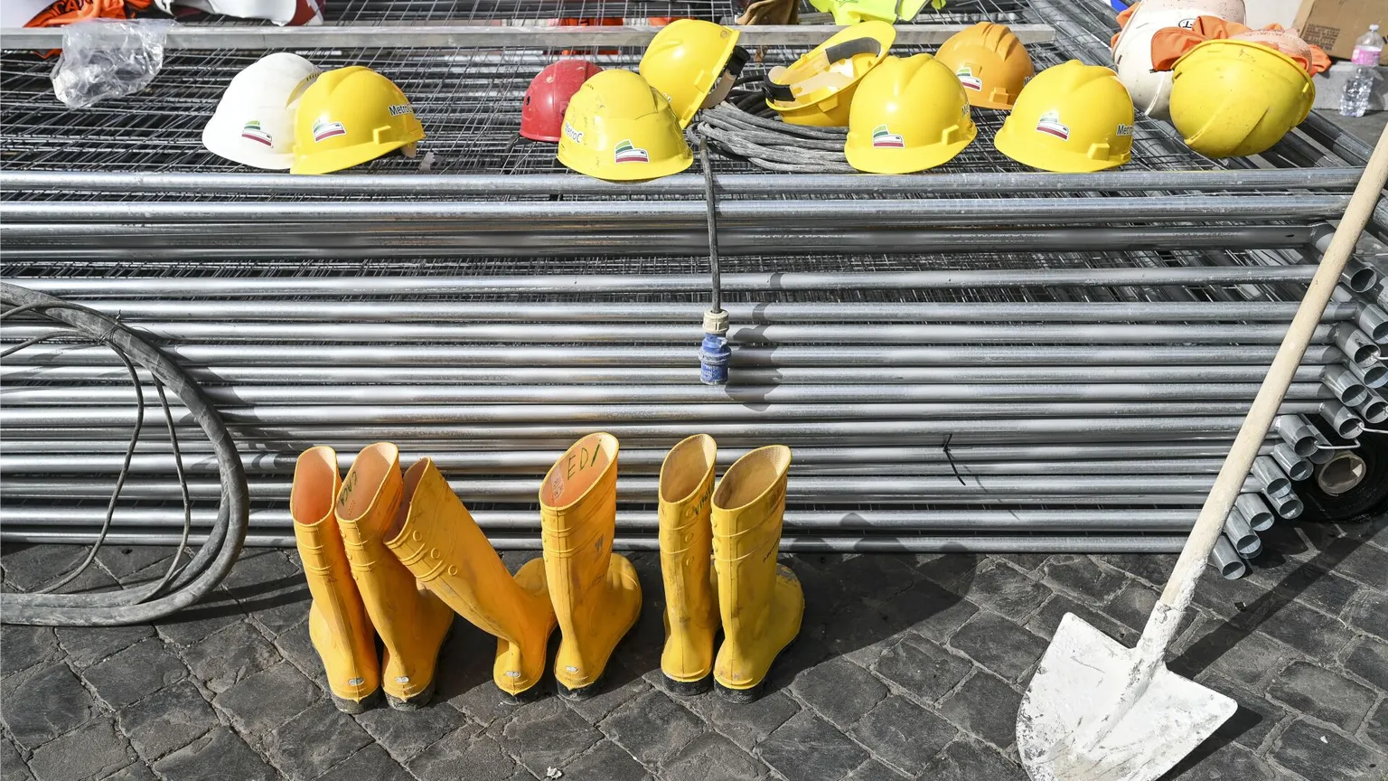 Il monito di Mattarella: «Fare della prevenzione un'attività permanente»
