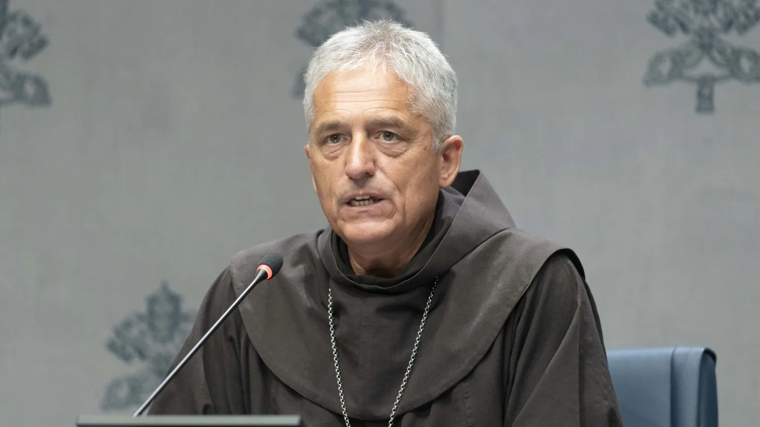 L’arcivescovo francescano Viola nuovo arciprete della Basilica di San Pietro