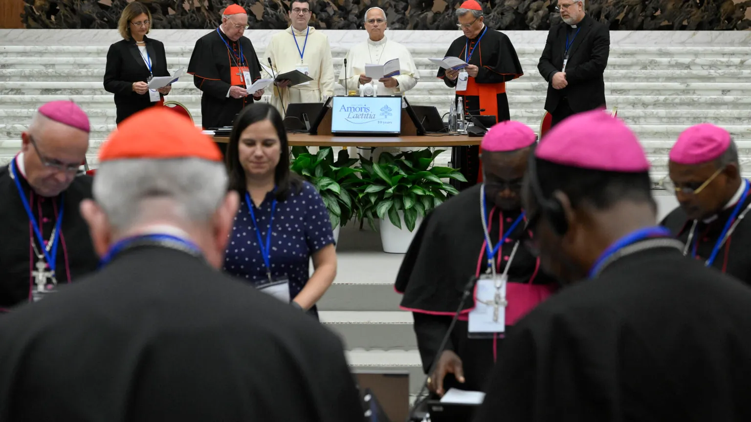 Amoris Laetitia, «i giovani sognano di amare, ma hanno paura del matrimonio»