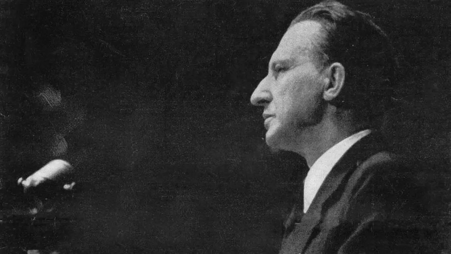 La fine della guerra e le parole di De Gasperi a Parigi