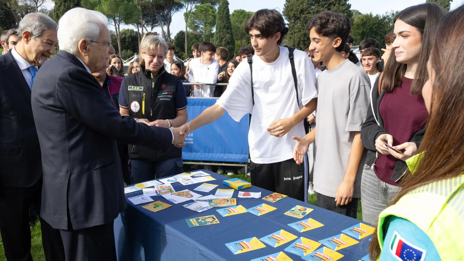 La Repubblica, il calendario e quelle 51 "sfumature" di festa