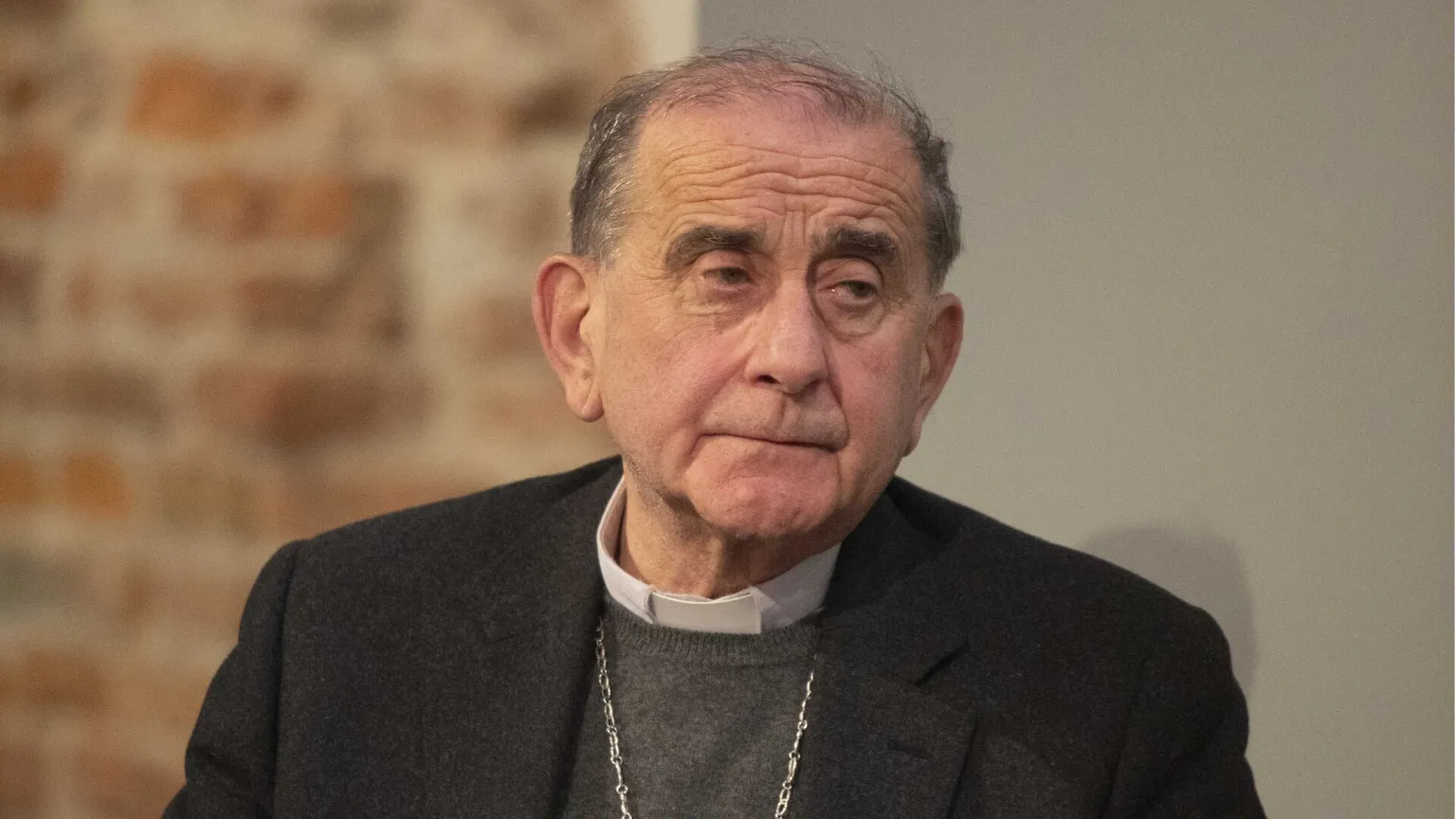 La rabbia dei ragazzi, gli adulti che servono a Milano (e al Paese) adesso. Parla l'arcivescovo Delpini