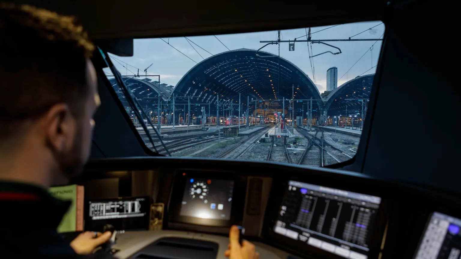Trenord alla ricerca di nuovi macchinisti