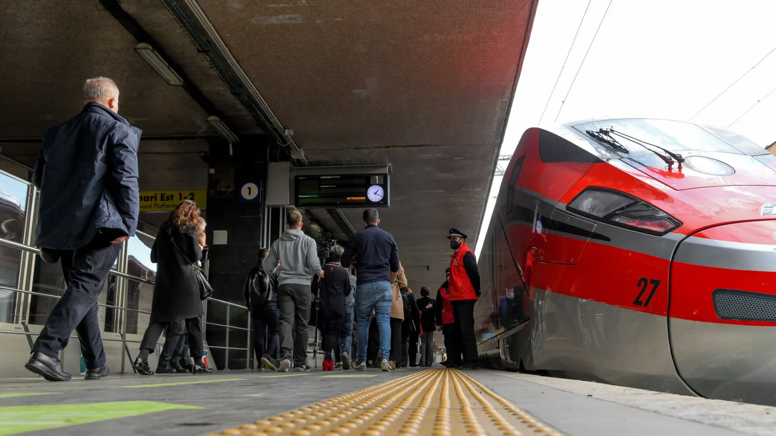 Per i pendolari dell'alta velocità prima vittoria sui biglietti smart