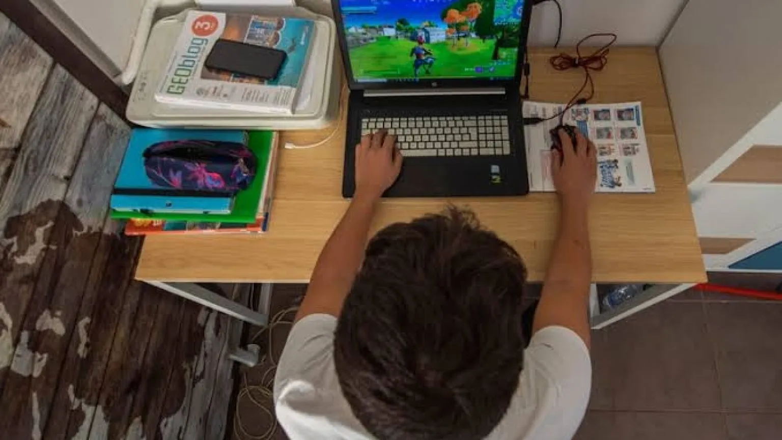 Infanzia e adolescenza, allarme degli esperti in Parlamento: «Quattordicenni iperconnessi e in "ritiro sociale"»