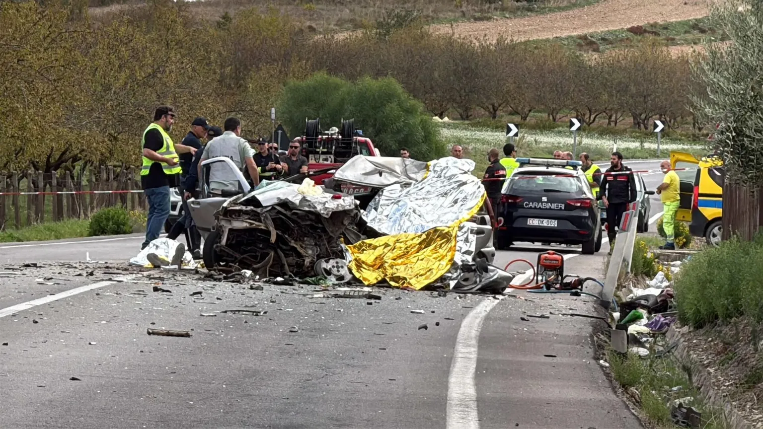 Antonio, Diego e gli altri: i braccianti-pendolari 60enni morti all'alba