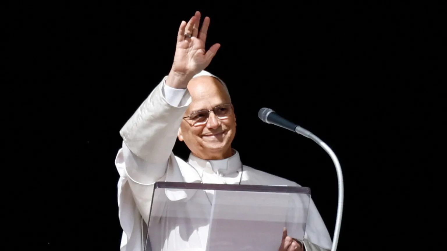 Il Papa sta bene e partirà per l’America Latina: confermato il viaggio di novembre