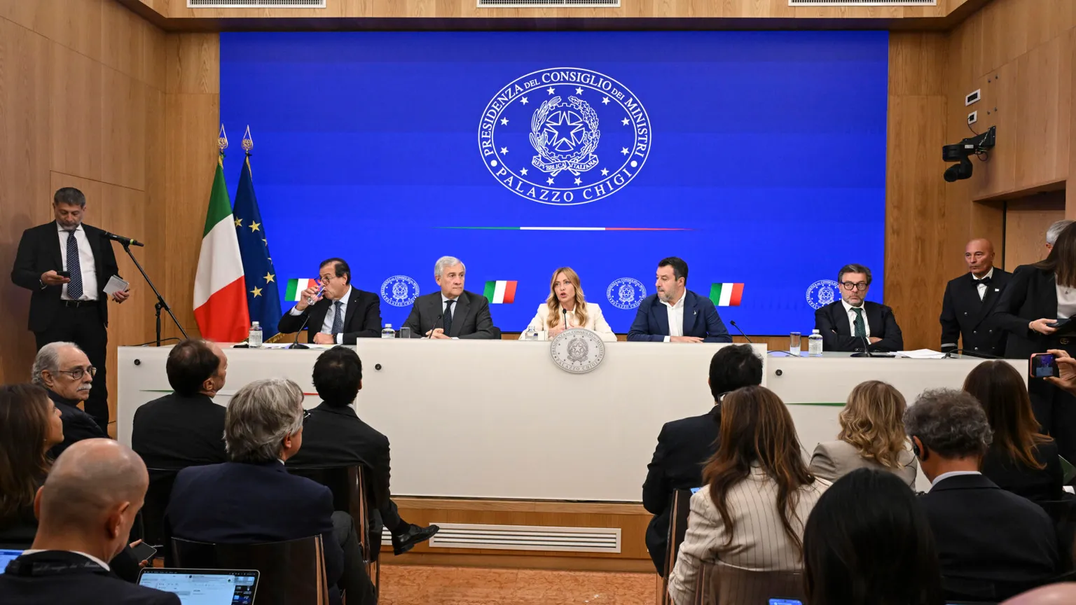 La manovra si misura sul dopodomani