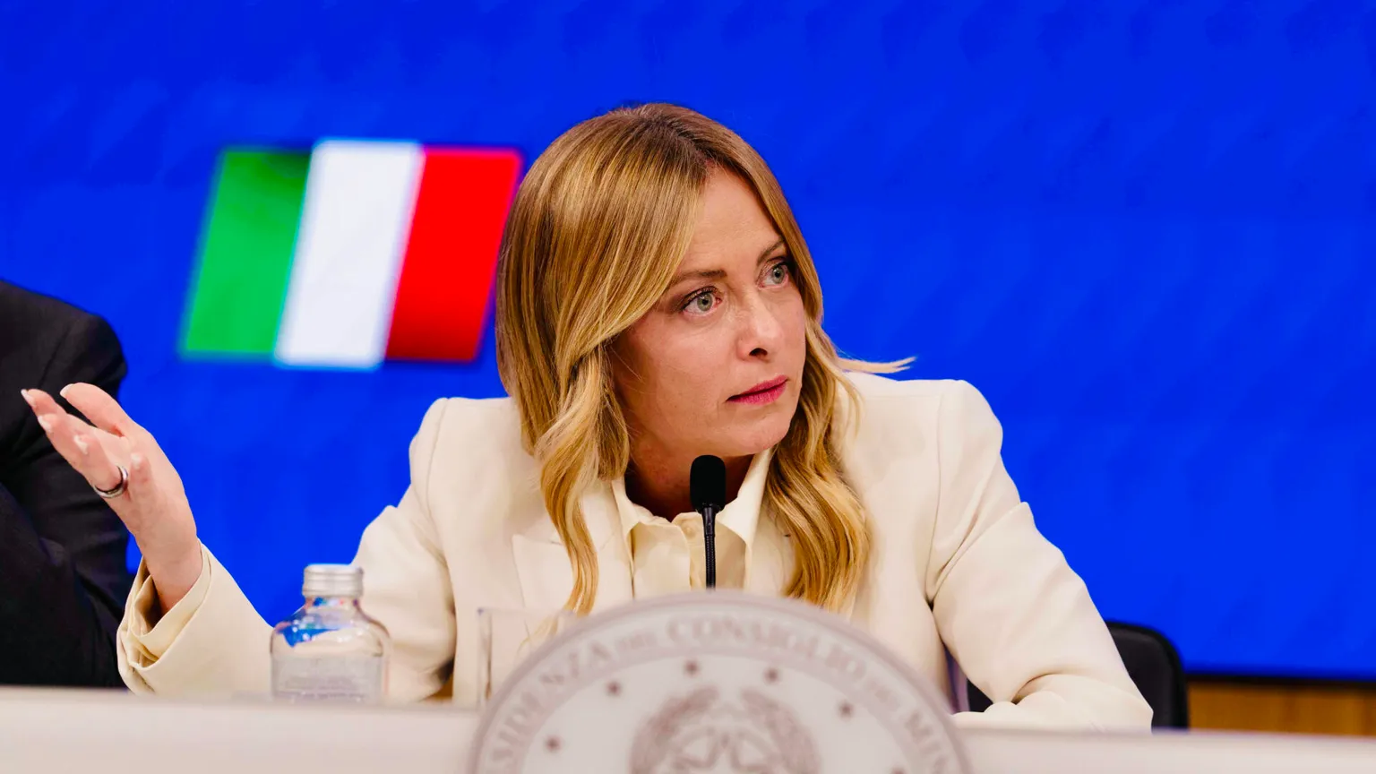 Il nostro "voto" alla Manovra, tra pensioni e nuovi nati. Ma i giovani meritavano di più