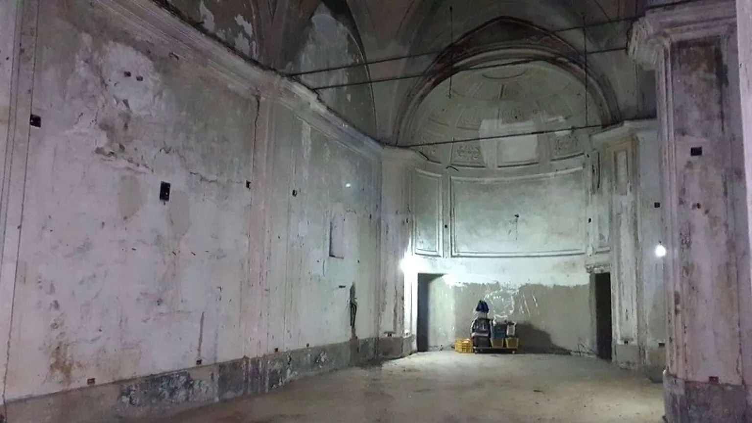 La cappella abbandonata a Napoli diventa pizzeria sociale per detenuti ed ex detenuti