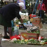 La lotta alla povertà non sia ostaggio della crisi politica