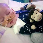 Una speranza per Charlie i giudici pronti a riaprire il caso