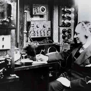Marconi, una vita per la scienza. Dalla radio alla guida del Cnr