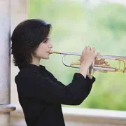 Le emozioni jazz della magica Andrea Motis