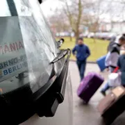 I due volti della Romania che richiama i suoi emigrati
