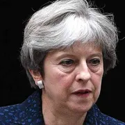 Sanità a pezzi. E May crea il ministro della Solitudine