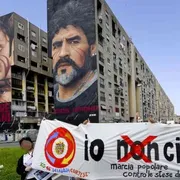 In marcia contro la violenza della camorra: le foto e i video