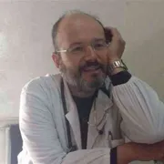 «Io, sacerdote e medico: così ho curato e amministrato i Sacramenti»