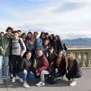 Il prof in bici, coi libri: «Mi riprendo i ragazzi»