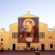 San Giovanni Rotondo, chiusi i luoghi di san Pio. Frati in quarantena