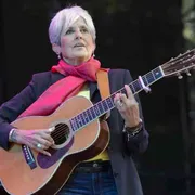 Eterna Joan Baez, 80 anni da usignolo in prima linea