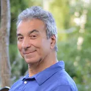 L'incomprensibile sacrificio di una bellezza solo simulata