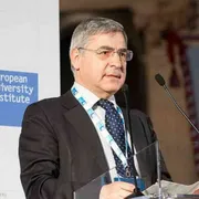 Ma a vincere è la forza gentile