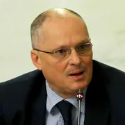 Tutti o nessuno