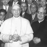 Mondo migliore ha settant'anni. Il Papa: lavorare per la giustizia