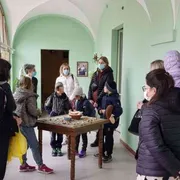 Piacenza, le suore che hanno lasciato la loro casa alle profughe ucraine