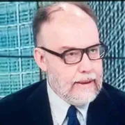 Servono poteri responsabili (non sparate sugli economisti)