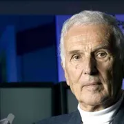 Tre domande a tutti i partiti