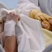 «Medici, più cautela»: un «Codice eutanasico» dopo abusi ed eccessi