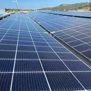 Rinnovabili in crescita continua, l'energia pulita vede il sorpasso