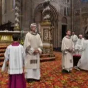 Due padri di famiglie extralarge (19 figli) ordinati diaconi permanenti