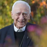 L’ultimo abbraccio a Luigi Bettazzi dalla «sua» Ivrea
