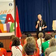 «Non siamo qui per un caso, c’è un progetto per noi»
