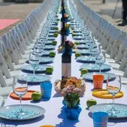 Shabbat, una tavola apparecchiata per gli oltre duecento ostaggi di Hamas