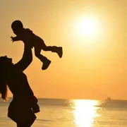 Vita, cura, accoglienza: la donna è Bellezza. Non lasciamola sfigurare