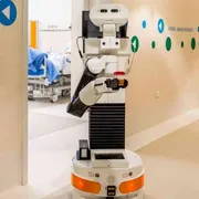 Esoscheletri, protesi, realtà aumentata: la robotica su misura del paziente