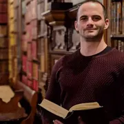 Genio della ricerca sui tumori, emigra a Oxford. In Italia non c’è spazio?