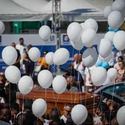Scampia piange i suoi figli. «Lo Spirito soffi sulle vele»