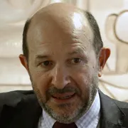 Pietre e falsità sulla convivenza interetnica