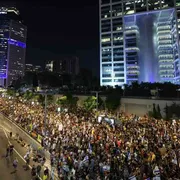 Scontro al punto di non ritorno. Sciopero generale per fermare Netanyahu