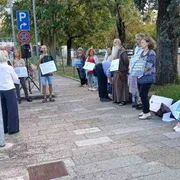La “preghiera per la vita”: testimonianza contro l’aborto o «subdola violenza»?