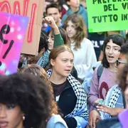 Greta Thunberg a Milano: l'onda verde dei giovani di nuovo in piazza