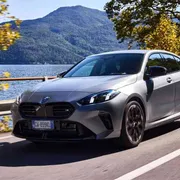 Bmw Serie 1: vent'anni dopo la prima cambia faccia ma non lo spirito
