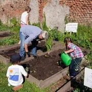 Cascina Cuccagna ha messo Radici: «Ricuciamo speranze e tessuto sociale»