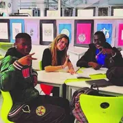 Un giorno in classe con la prof Manzi, che insegna italiano agli stranieri