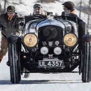 The I.C.E. Saint Moritz attende sul lago le auto più belle del mondo